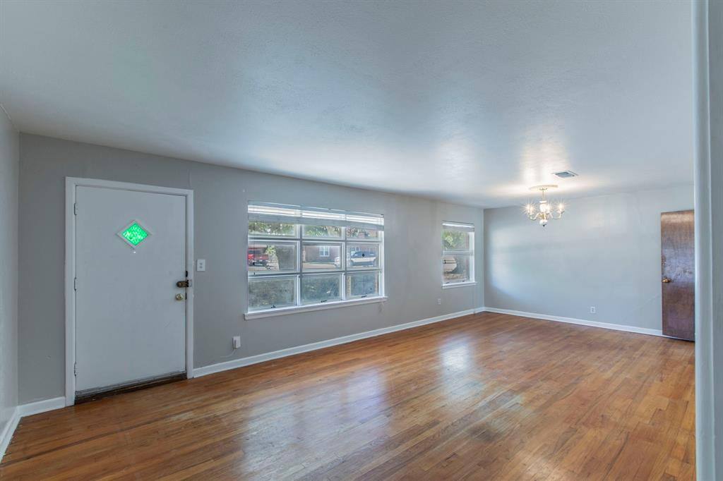 Apartment for rent at 4305 Cummings Dr, North Richland Hills, TX 76180