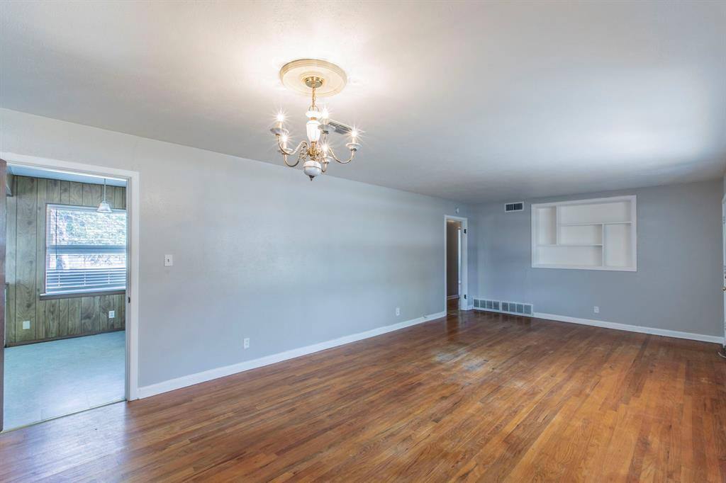Apartment for rent at 4305 Cummings Dr, North Richland Hills, TX 76180