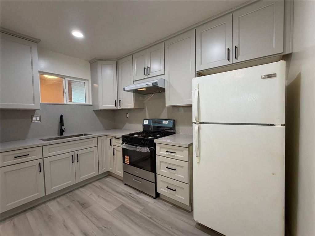 Apartment for rent at 1316 Walnut St, San Gabriel, CA 91776