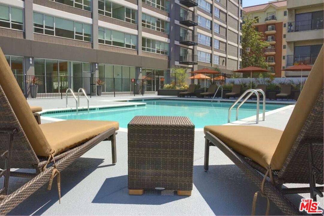 Apartment for rent at 3458 W 7th #1210, Los Angeles, CA 90005