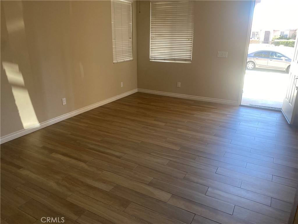 Apartment for rent at 12538 Aruba Court, Victorville, CA 92392