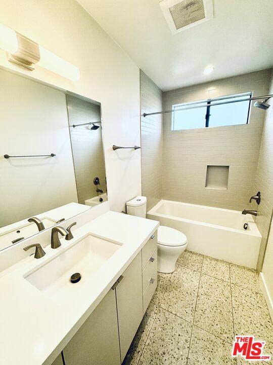 Apartment for rent at 1237 N Ogden Dr #3, Los Angeles, CA 90046