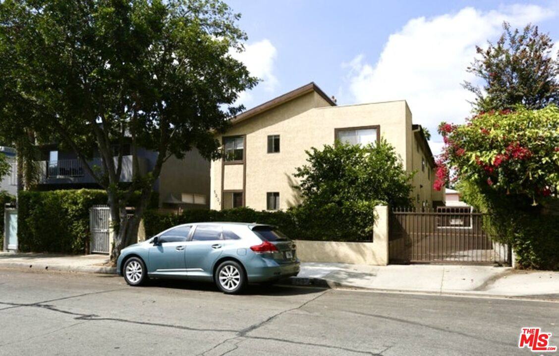 Apartment for rent at 1237 N Ogden Dr #3, Los Angeles, CA 90046