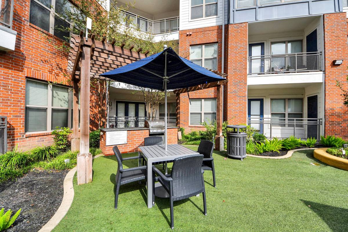 Apartment for rent at 5455 Richmond Ave #1092, Houston, TX 77056
