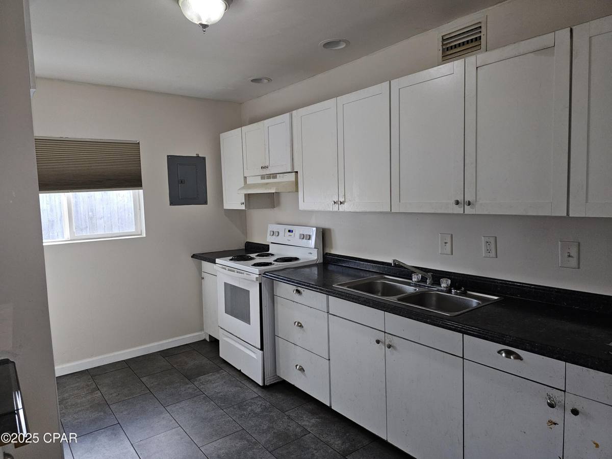 Apartment for rent at 705 Satsuma Ave #705, Panama City, FL 32401