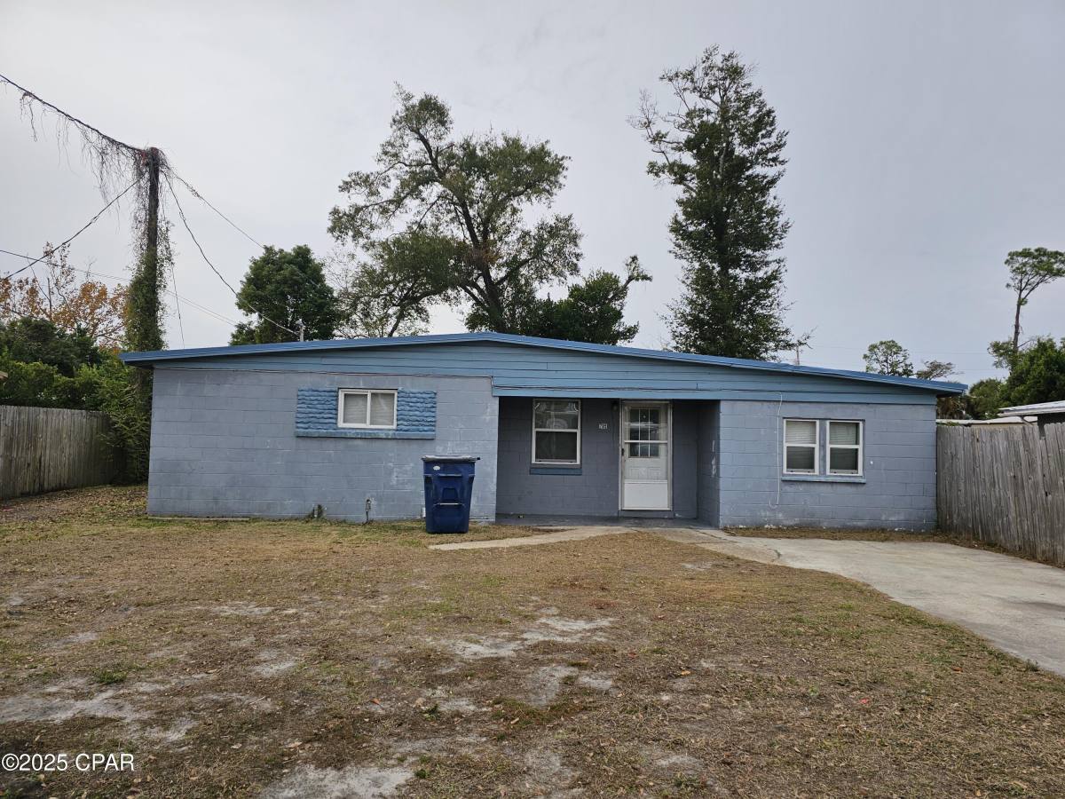Apartment for rent at 705 Satsuma Ave #705, Panama City, FL 32401