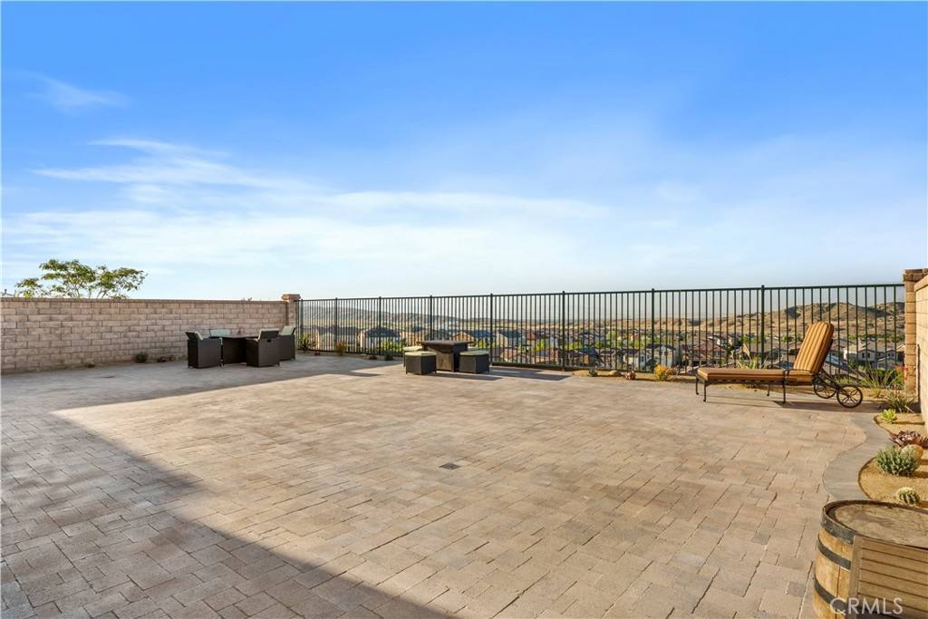 Apartment for rent at 2639 Chicory Lane, Palmdale, CA 93551