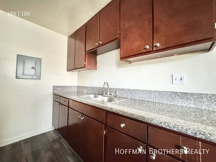 Apartment for rent at 20334 Saticoy St #37, Winnetka, CA 91306