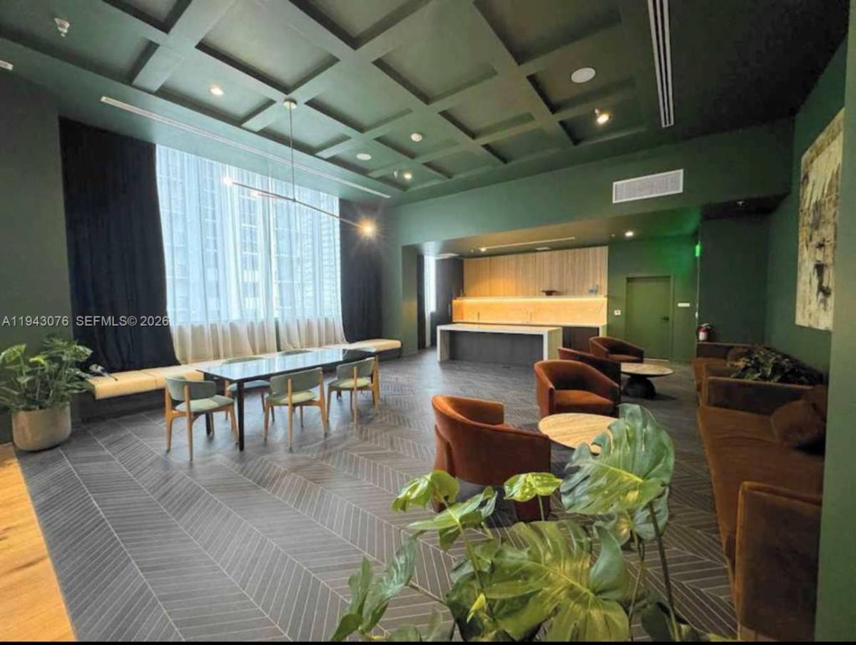 Apartment for rent at 601 N Miami Ave #901, Miami, FL 33132