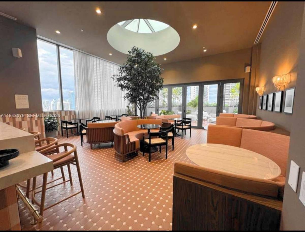 Apartment for rent at 601 N Miami Ave #901, Miami, FL 33132