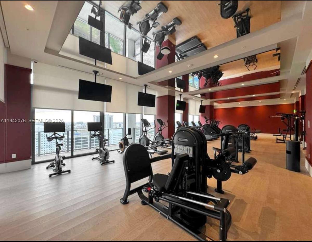 Apartment for rent at 601 N Miami Ave #901, Miami, FL 33132