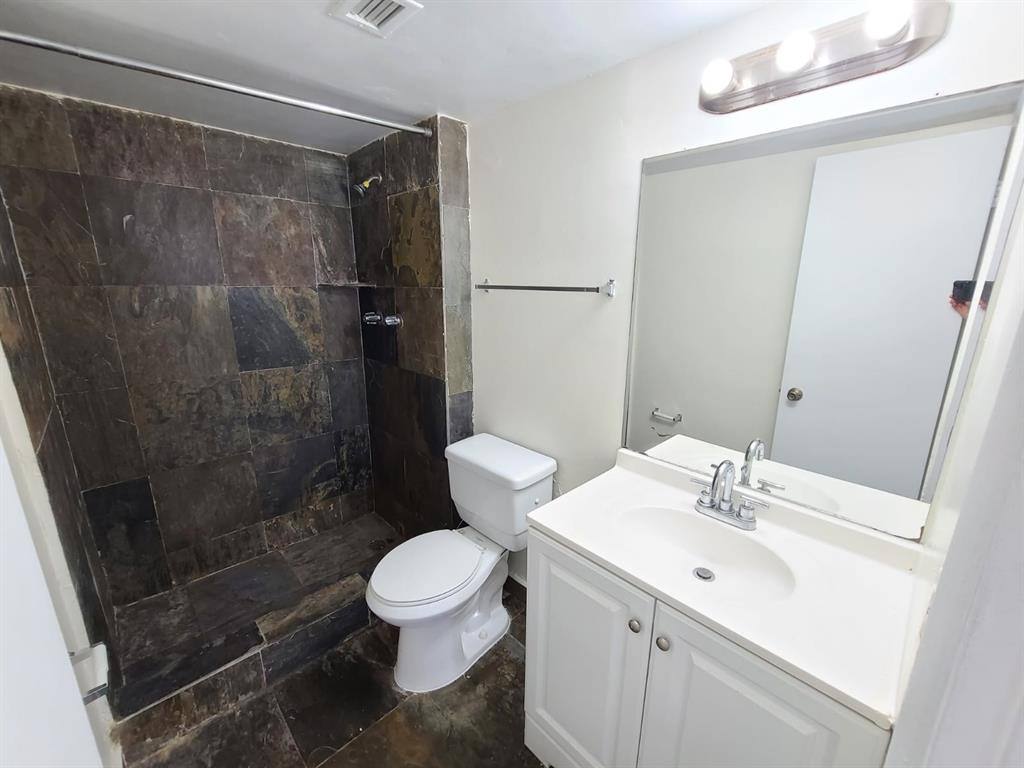 Apartment for rent at 496 NW 165th St #496D409, Miami, FL 33169