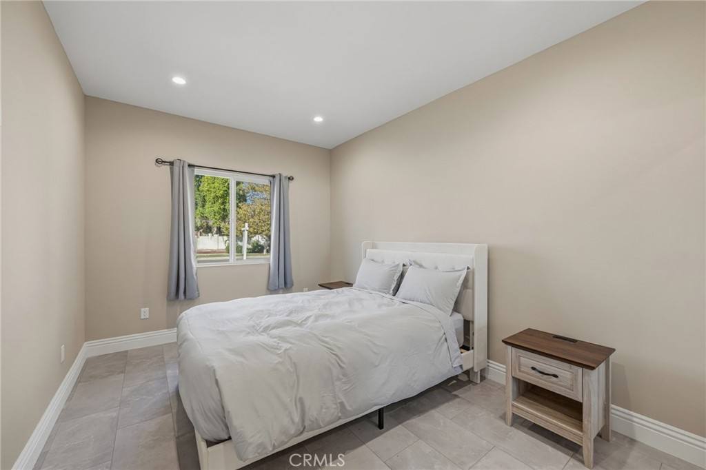 Apartment for rent at 23012 Hartland St, West Hills, CA 91307