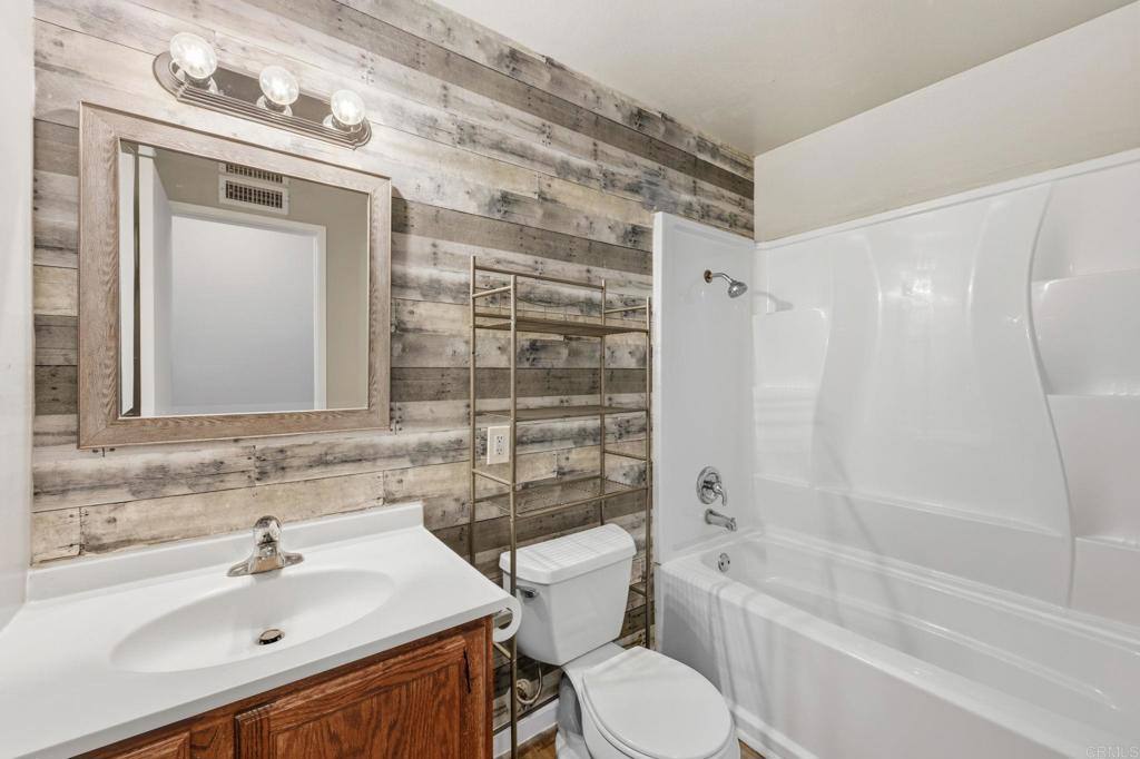 Apartment for rent at 2825 College Blvd, Oceanside, CA 92056