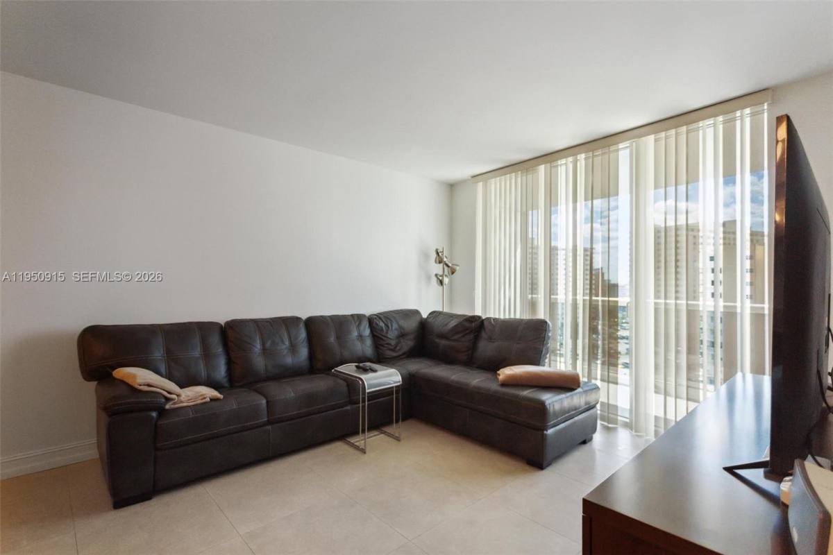 Apartment for rent at 1800 S Ocean Dr #809, Hallandale, FL 33009