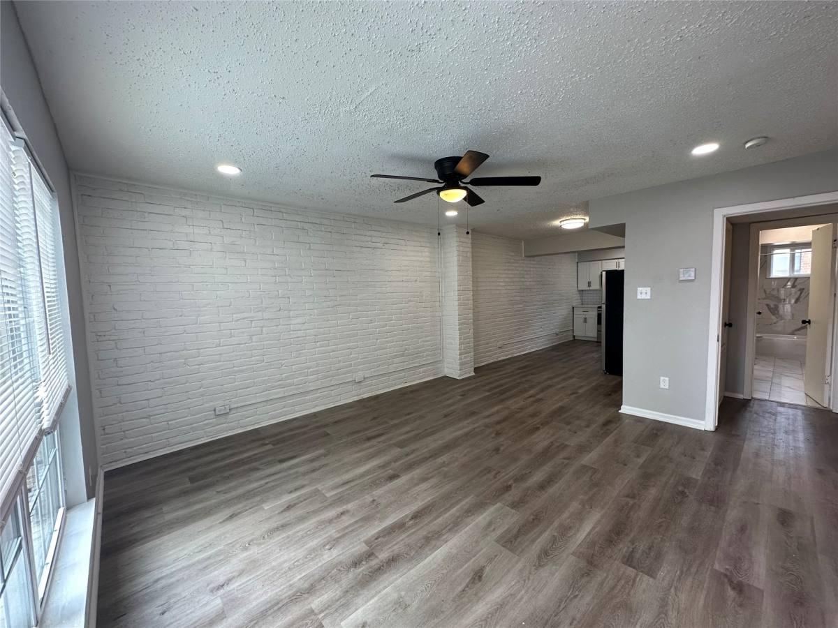Apartment for rent at 9711 Linkmeadow Lane #11, Houston, TX 77025