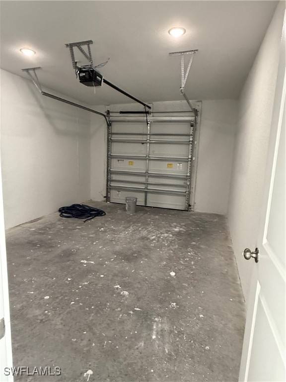 Apartment for rent at 1013-1015 Jaguar Blvd, Lehigh Acres, FL 33974