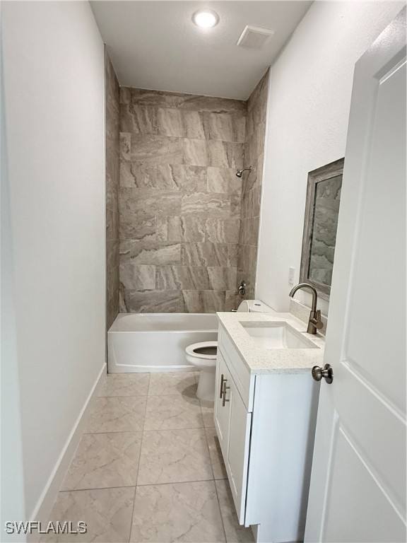 Apartment for rent at 1013-1015 Jaguar Blvd, Lehigh Acres, FL 33974