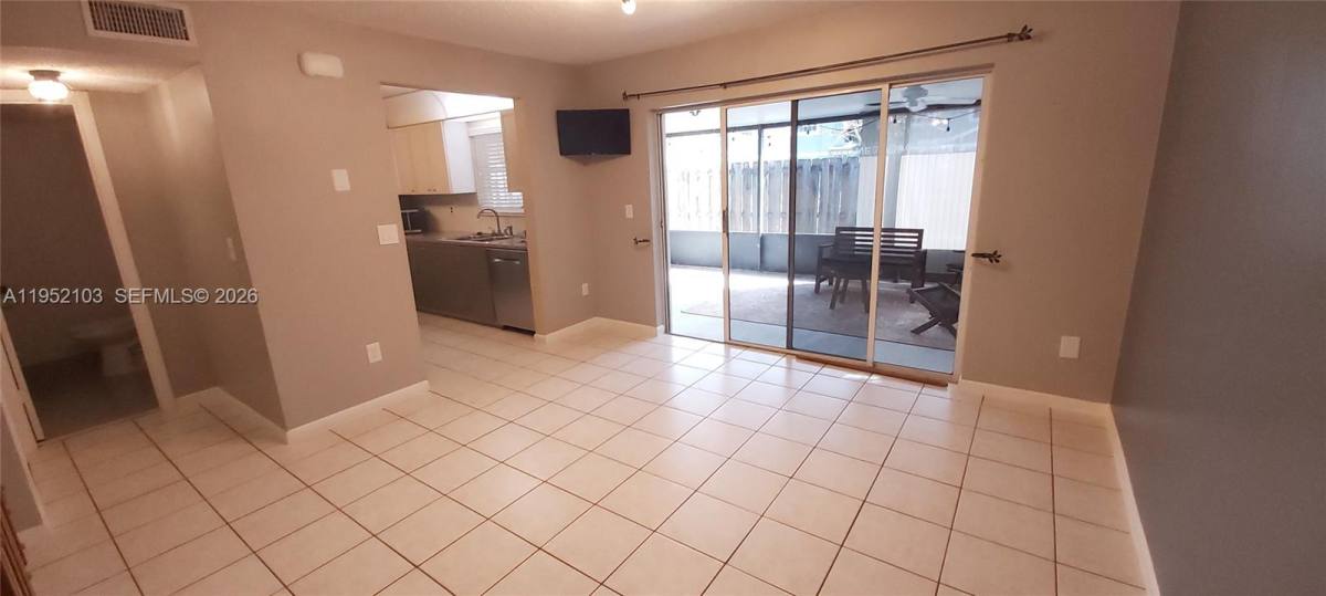 Apartment for rent at 4992 SW 123rd Terrace, Fort Lauderdale, FL 33330