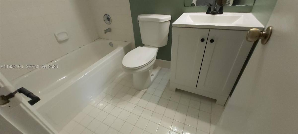 Apartment for rent at 4992 SW 123rd Terrace, Fort Lauderdale, FL 33330