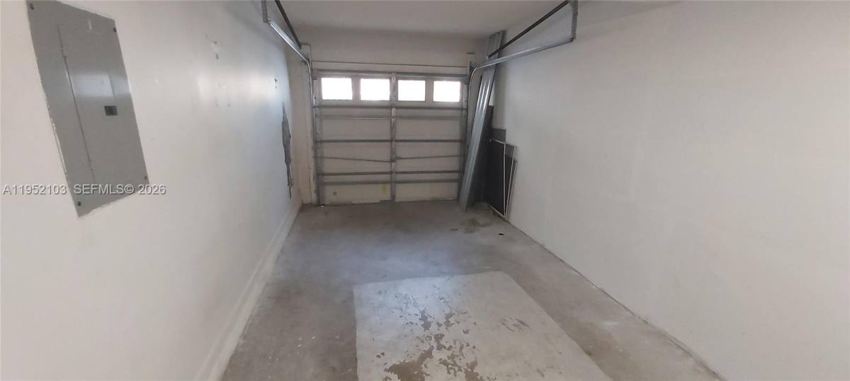 Apartment for rent at 4992 SW 123rd Terrace, Fort Lauderdale, FL 33330