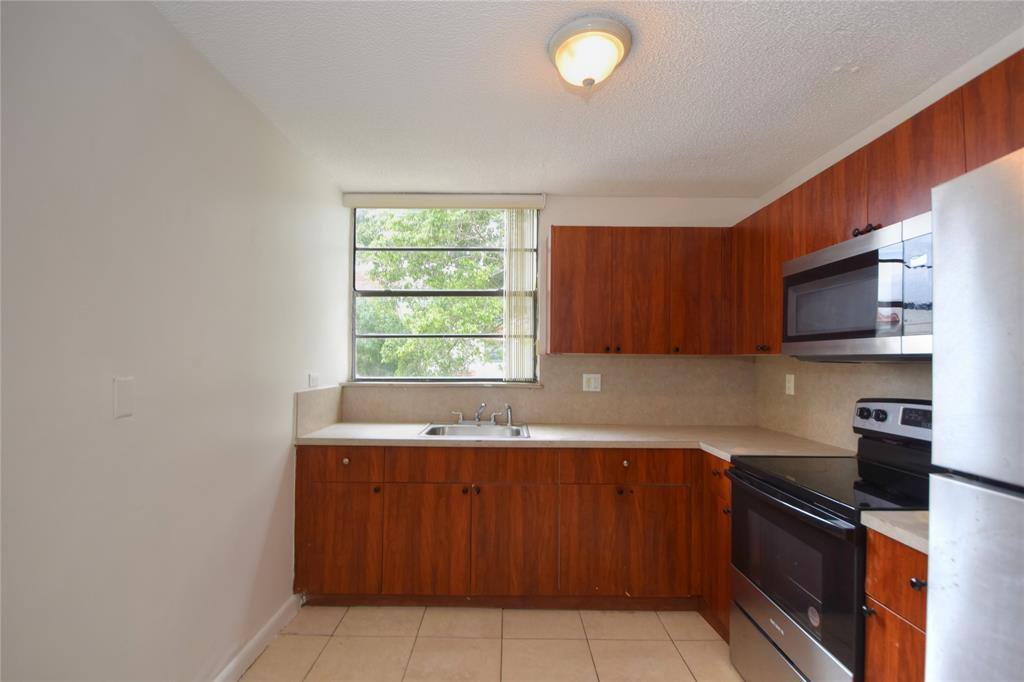 Condo for rent at 1790 NW 55th Ave #202, Fort Lauderdale, FL 33313