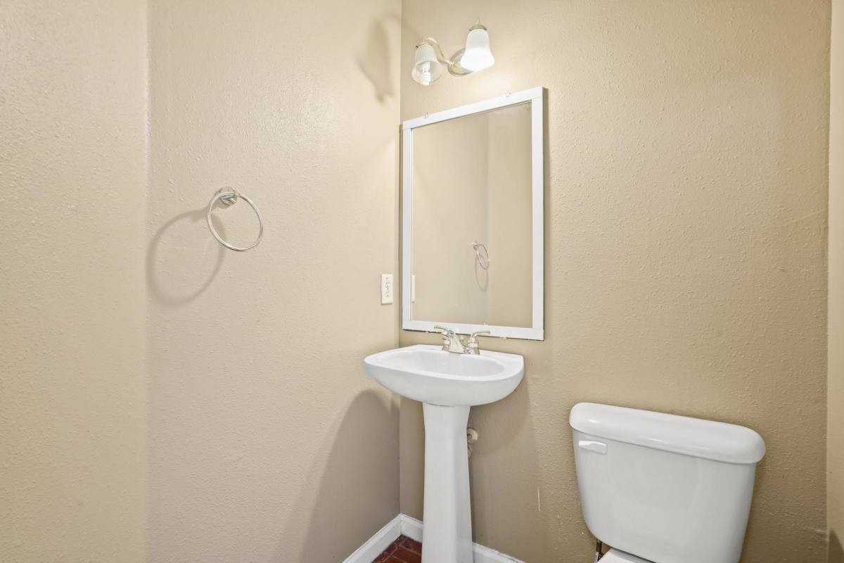 Apartment for rent at 5003 E Parma Dr, Rosenberg, TX 77471