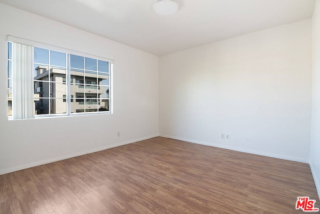 Apartment for rent at 1937 S Bedford St #4, Los Angeles, CA 90034