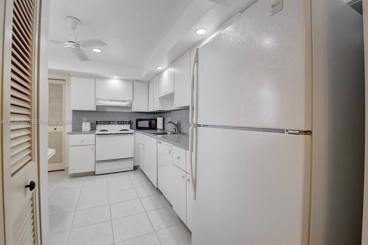 Apartment for rent at 6300 NW 2nd Ave #403, Boca Raton, FL 33487