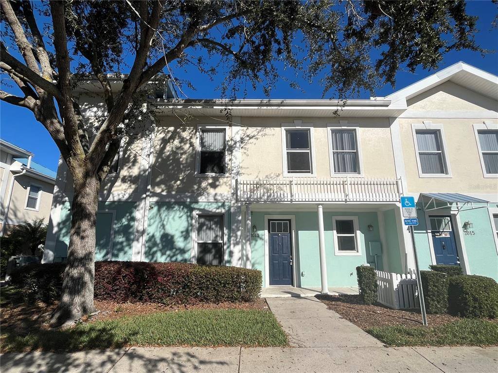 Townhouse for rent at 2013 Grand Oak Dr, Kissimmee, FL 34744