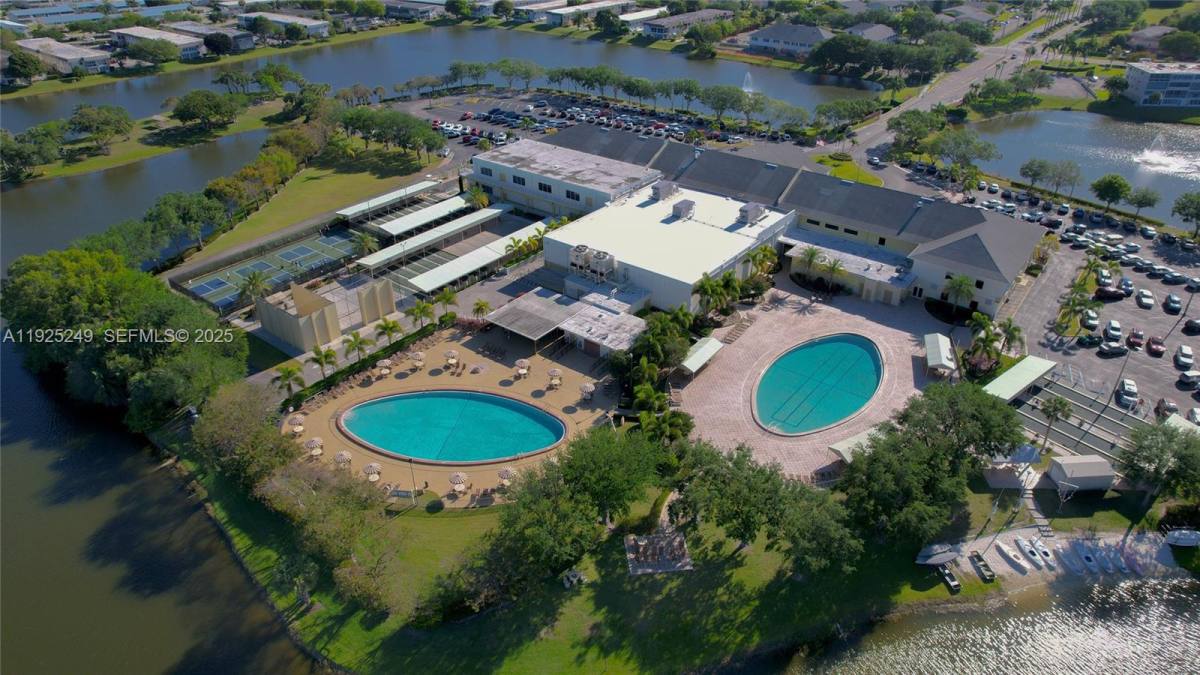 Apartment for rent at 47 Waltham B #47-47, West Palm Beach, FL 33417