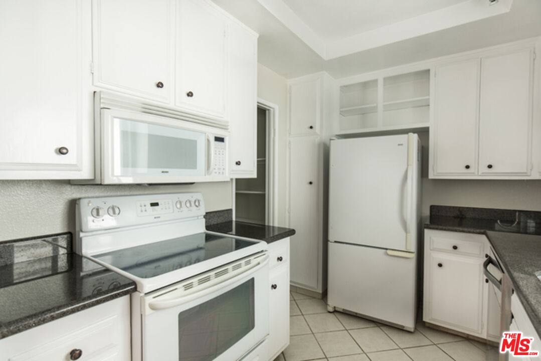 Condo for rent at 2418 Graham Ave #2, Redondo Beach, CA 90278