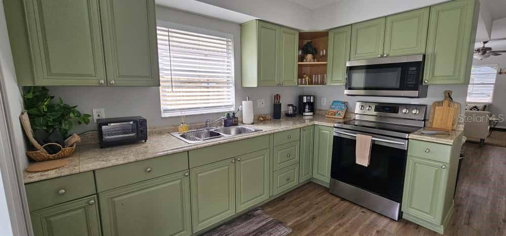 Apartment for rent at 10213 N Ojus Dr, Tampa, FL 33617