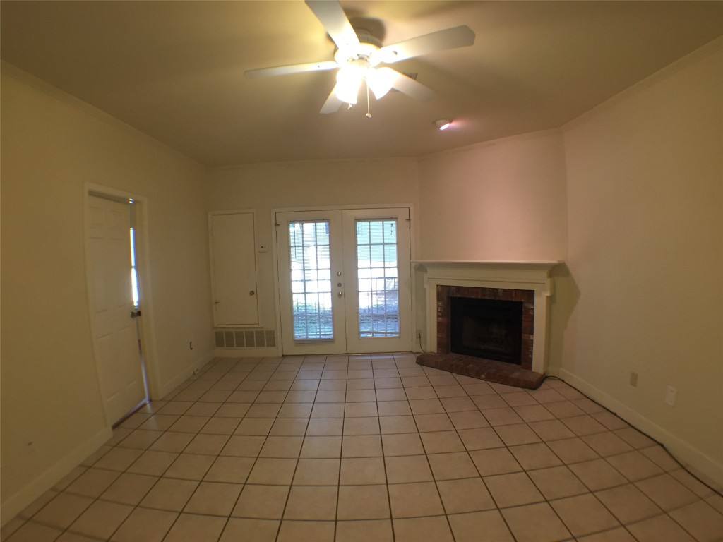 Apartment for rent at 2100 San Gabriel St #103, Austin, TX 78705