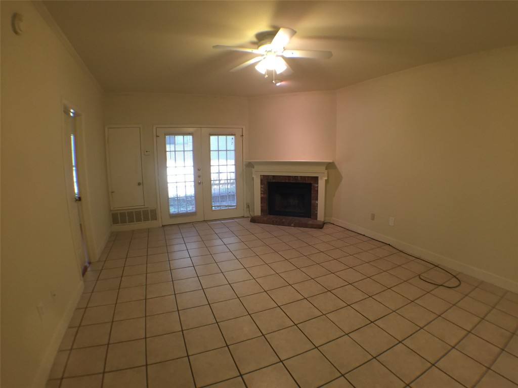 Apartment for rent at 2100 San Gabriel St #103, Austin, TX 78705