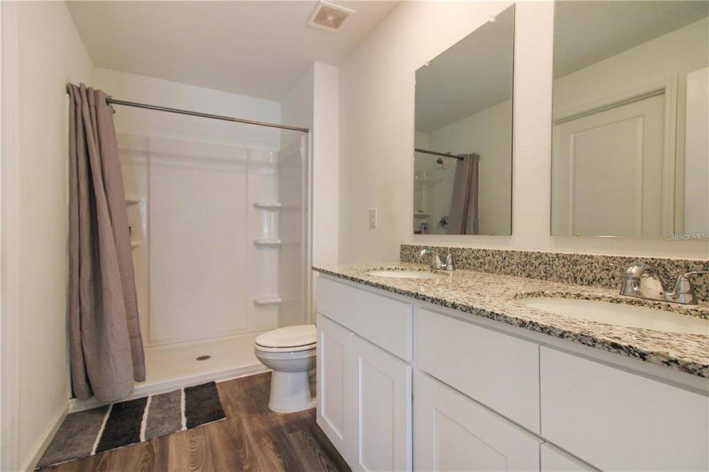 Apartment for rent at 10276 N Spaulding Dr, Dunnellon, FL 34433