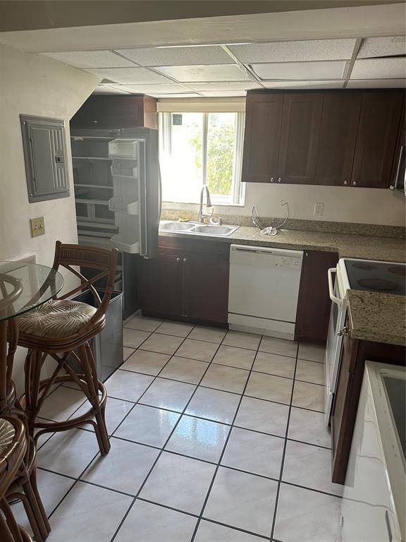 Townhouse for rent at 2210 SE 4th Ave #6, Fort Lauderdale, FL 33316