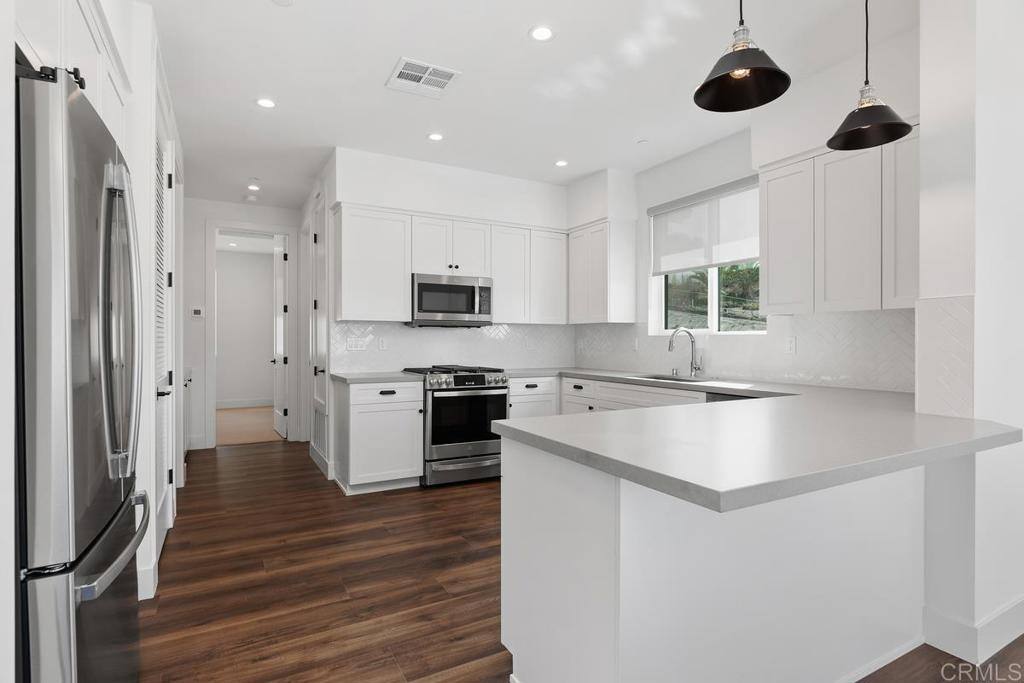 Apartment for rent at 1247 Stonemark Place #1247ADU, Vista, CA 92081