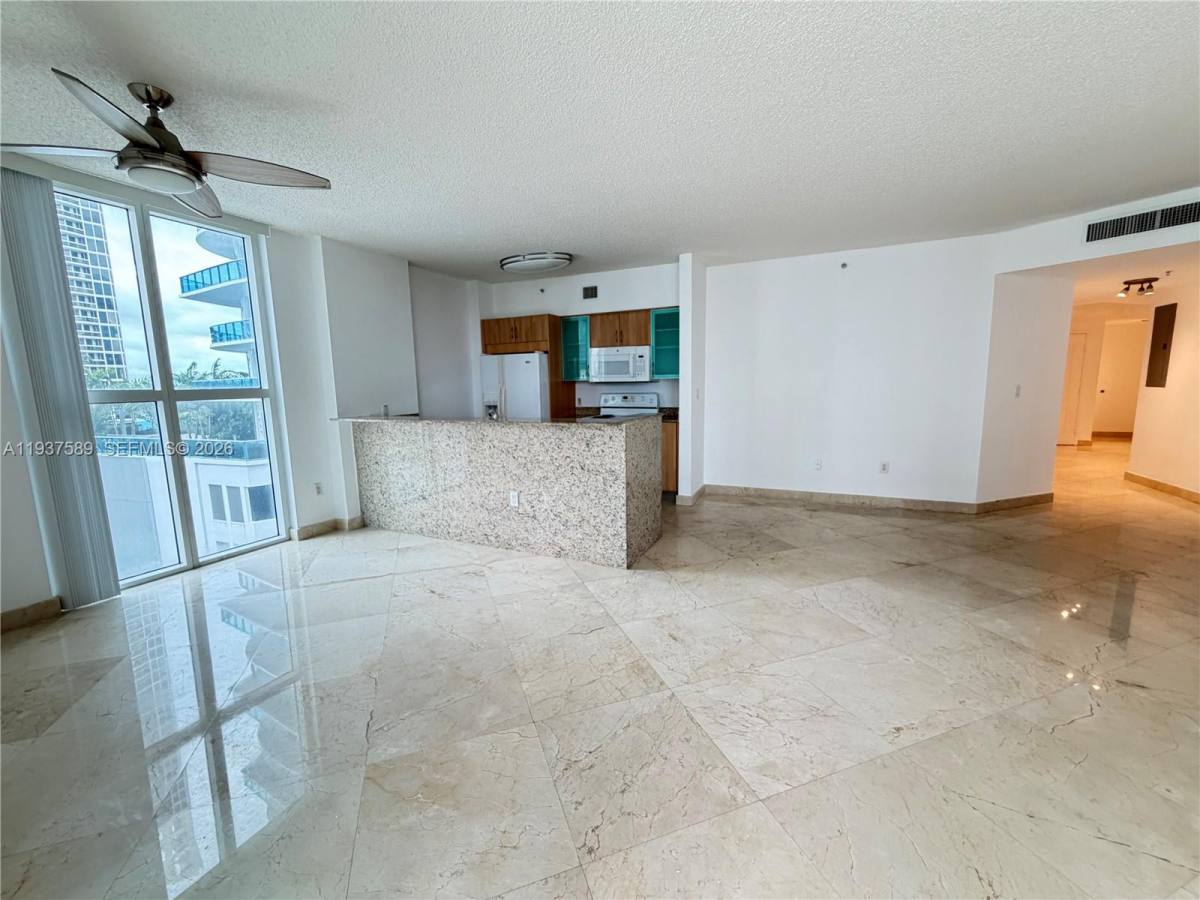 Apartment for rent at 17555 Atlantic Blvd #607, North Miami Beach, FL 33160