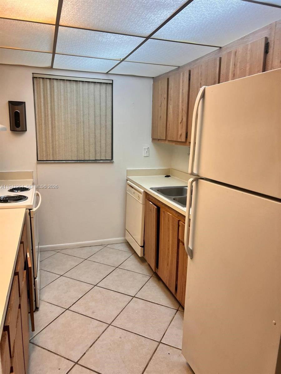 Condo for rent at 1850 N Congress Ave #409, West Palm Beach, FL 33401