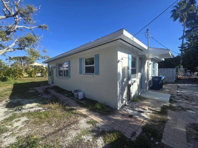 Apartment for rent at 107 29th St #107, Bradenton Beach, FL 34217