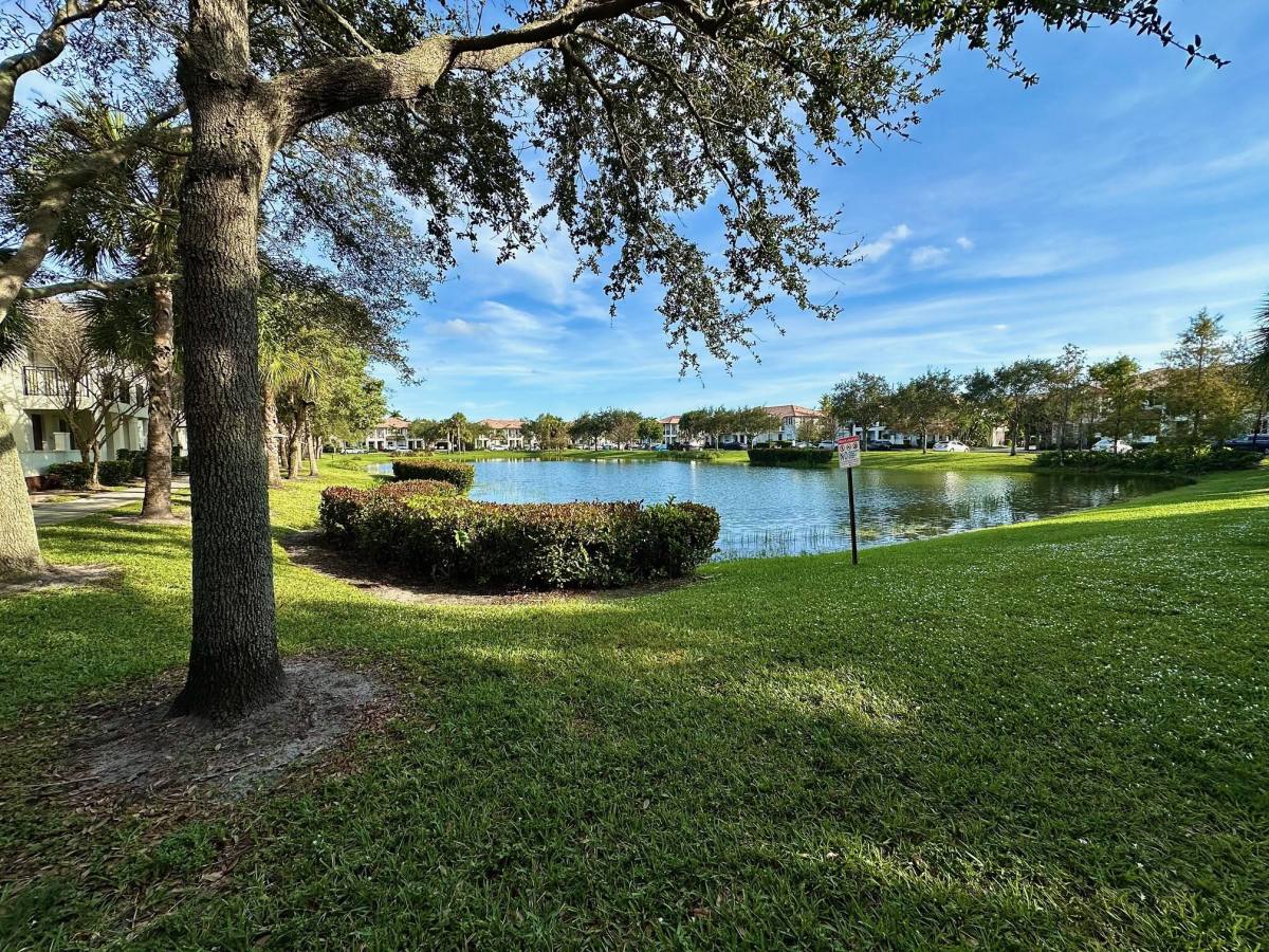 Apartment for rent at 4720 Mimosa Place #905, Pompano Beach, FL 33073