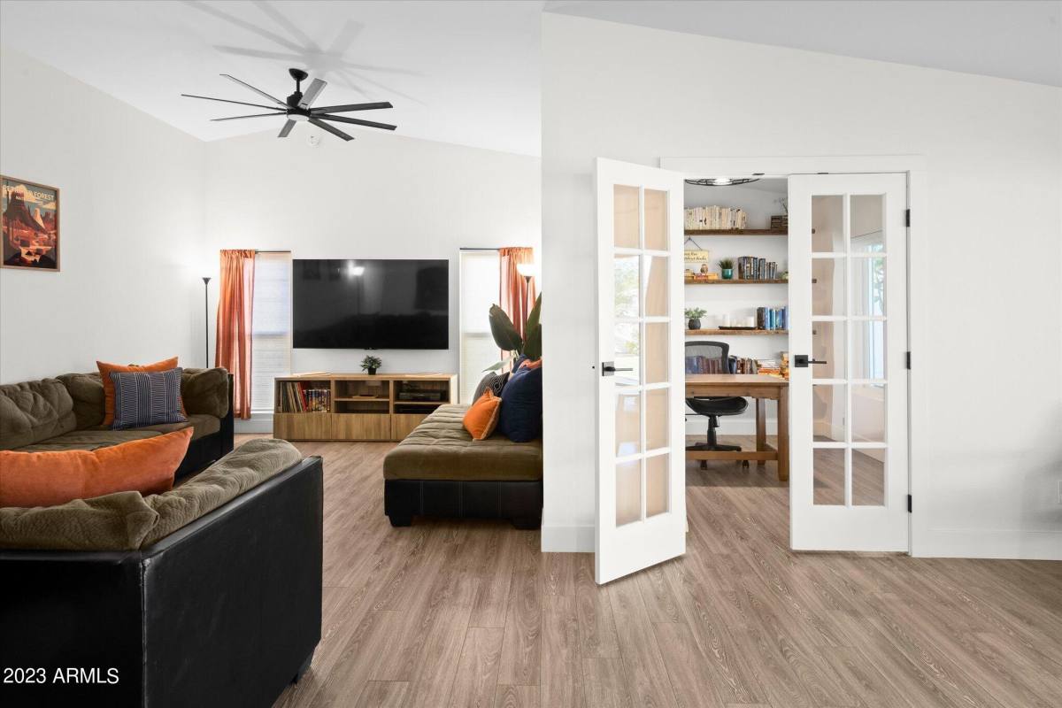 Apartment for rent at 1027 W Peralta Ave, Mesa, AZ 85210