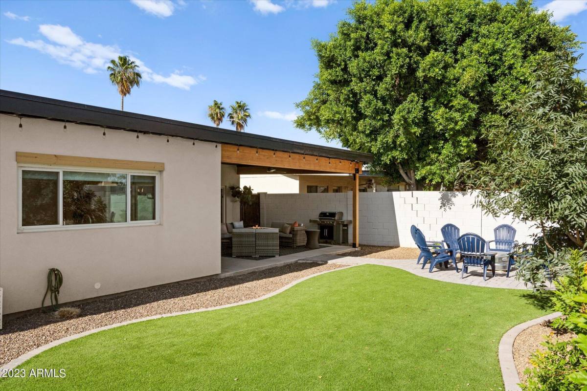 Apartment for rent at 1027 W Peralta Ave, Mesa, AZ 85210