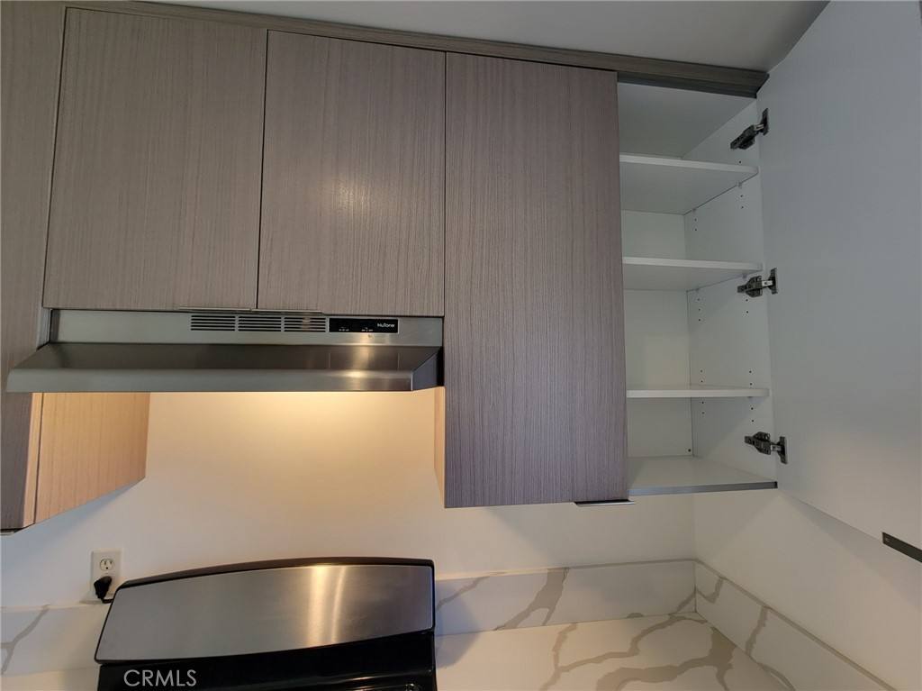 Apartment for rent at 3607 Griffin Ave #4, Los Angeles, CA 90031