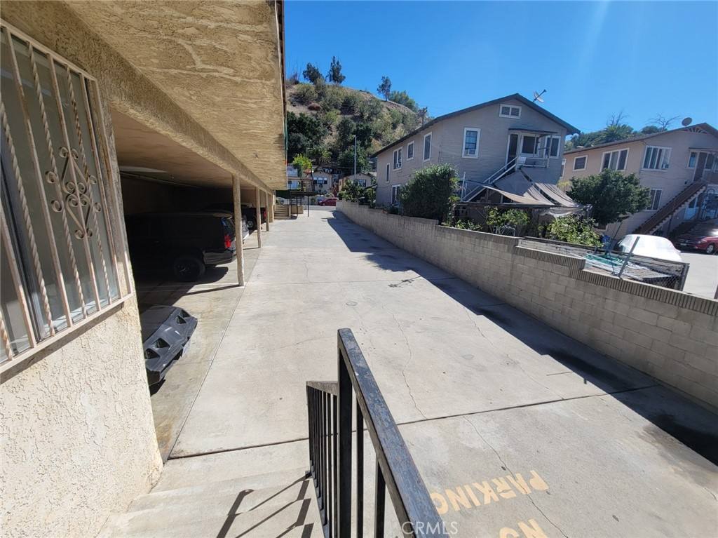 Apartment for rent at 3607 Griffin Ave #4, Los Angeles, CA 90031