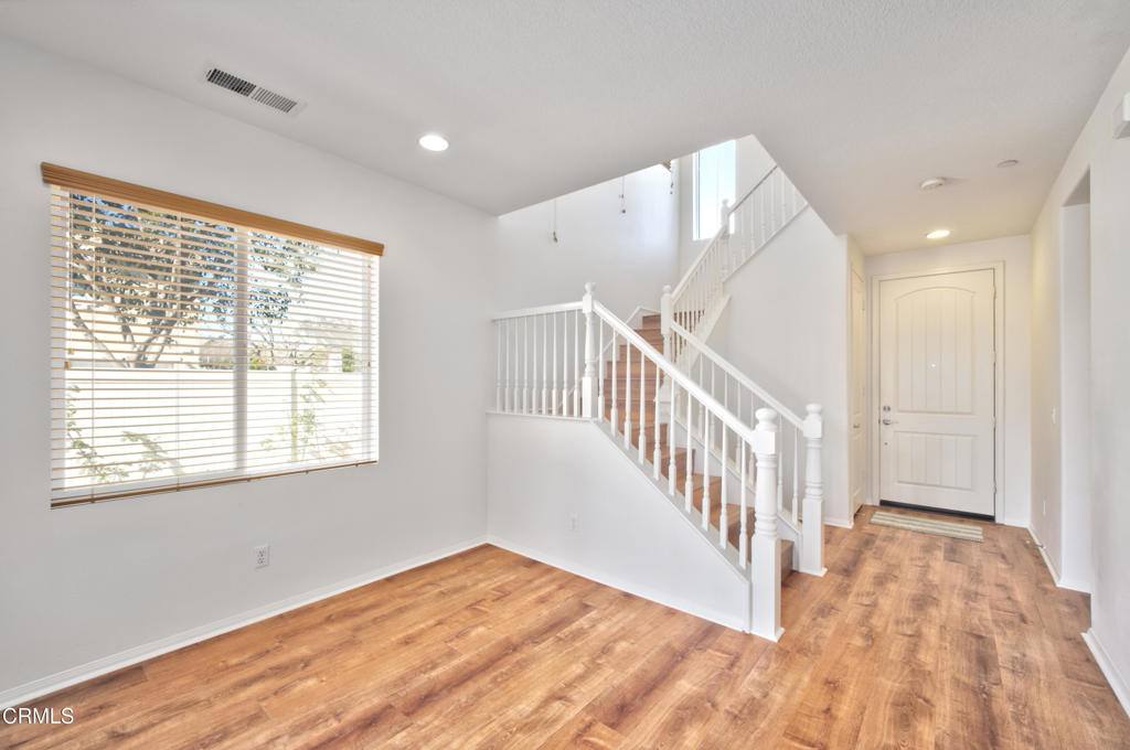 Apartment for rent at 428 Lakeview Court #428, Oxnard, CA 93036