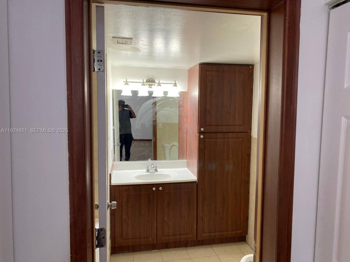Condo for rent at 4990 NW 97th Place #314, Miami, FL 33178