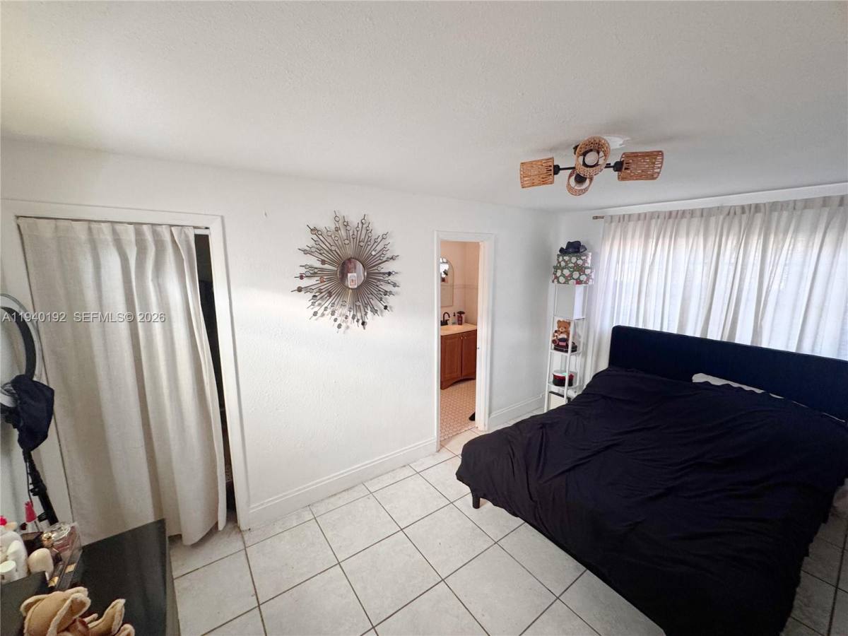 Apartment for rent at 195 NW 135th St #195, Miami, FL 33168