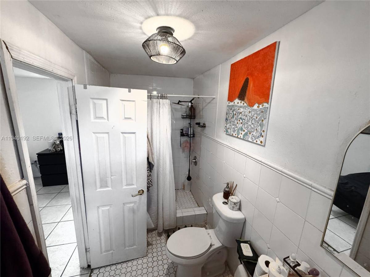 Apartment for rent at 195 NW 135th St #195, Miami, FL 33168